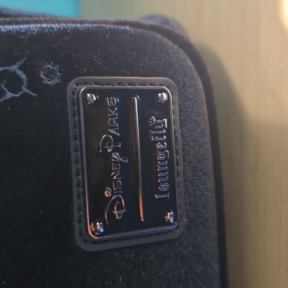 Loungefly Black Velvet Maleficent Backpack - Picture 5 of 5